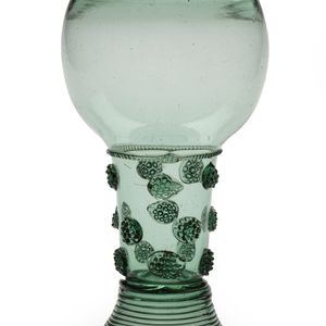 Green glass - noppenglas - Roemer - Antique glass - 17th Century glass